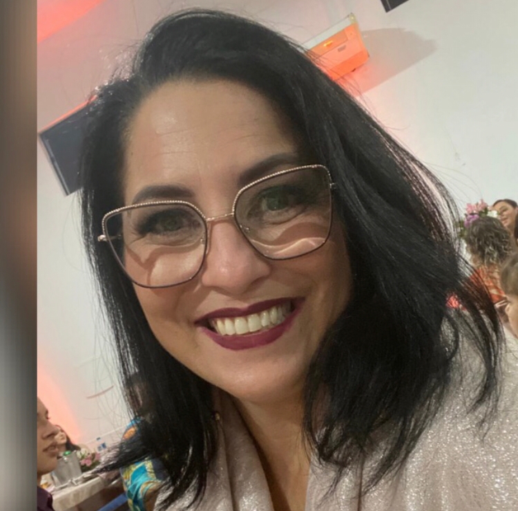 ROSANE FELICIANO - PROFESSORA DE INGLÊS